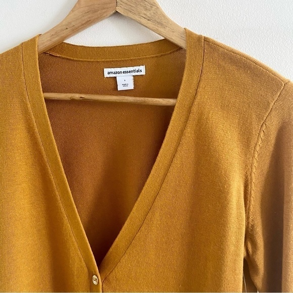 Nwt AMAZON Essentials Knit Cardigan Yellow V Neck Basic Button Up Sweater - Picture 7 of 14